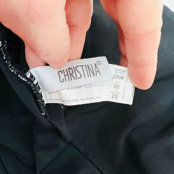 Christina One Piece Swimsuit Size 20W Side Tie Faux Wrap Flattering Built in Bra - Picture 5 of 7